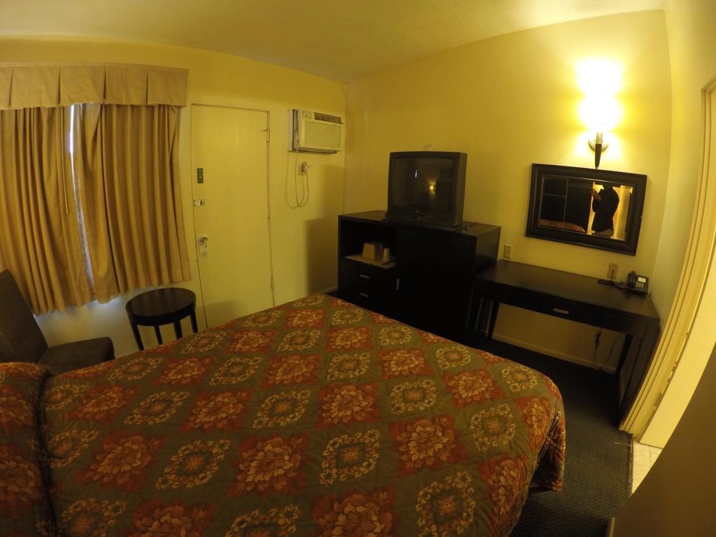 Indio Holiday Motel Kültér fotó