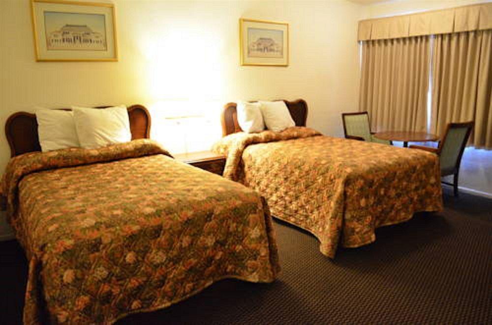 Indio Holiday Motel Kültér fotó